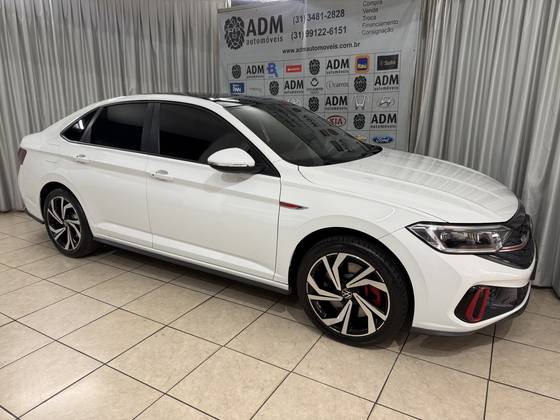 VOLKSWAGEN JETTA 2.0 350 TSI GASOLINA GLI DSG VOLKSWAGEN JETTA 2.0 350 TSI GASOLINA GLI DSG